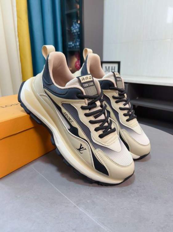 Picture of Louis Vuitton Shoes _SKULVsz38-44mnf0311616981